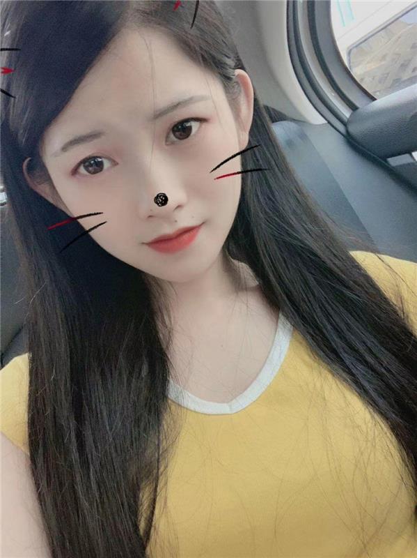 中山小榄极品嫩妹诗诗